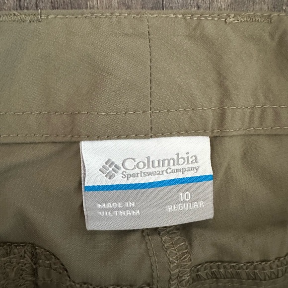 Women’s Columbia Capri Cargo Pants - Picture 4 of 6